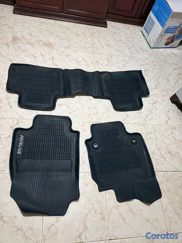 jeepetas y camionetas - Alfombra Original Toyota Rav4 2020 3