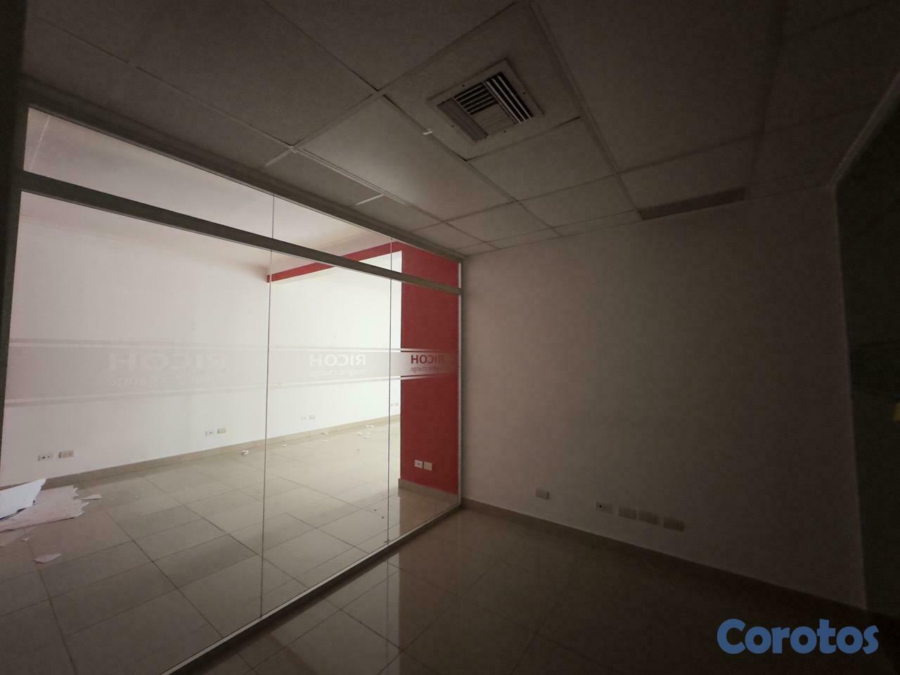 apartamentos - Edificio oficinas alquiler La Esperilla Santo Domingo 7