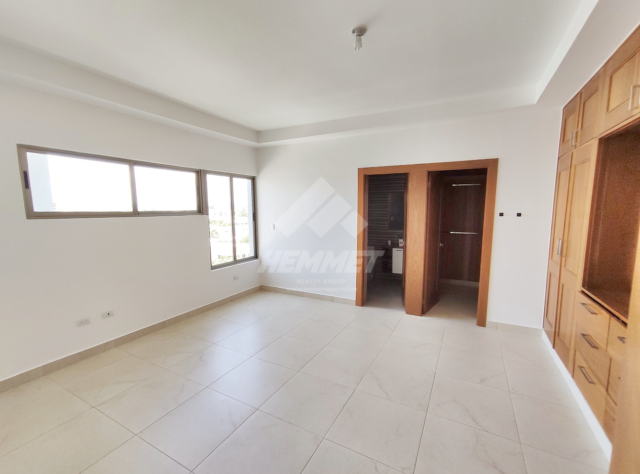 apartamentos - TORRE ASCENSOR Y PISCINA JARDINES DEL ESTE STGO. 4