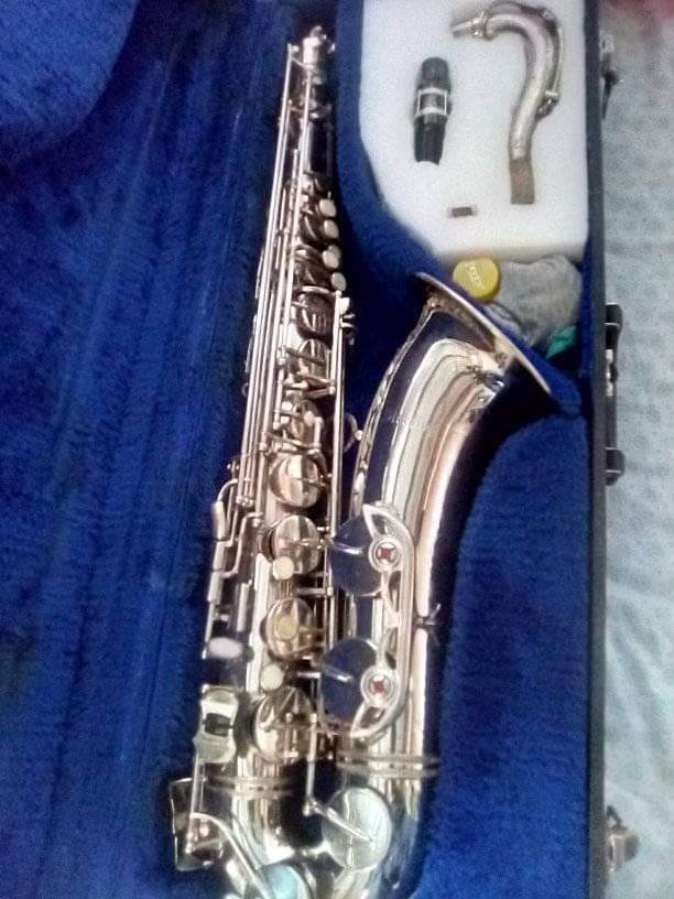 instrumentos musicales - Sax tenor
