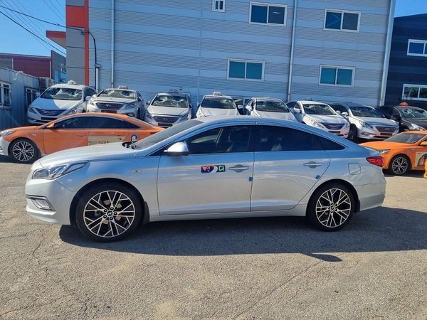 carros - HYUNDAI SONATA LF 2017DESDE:RD$650,000-Automático 2
