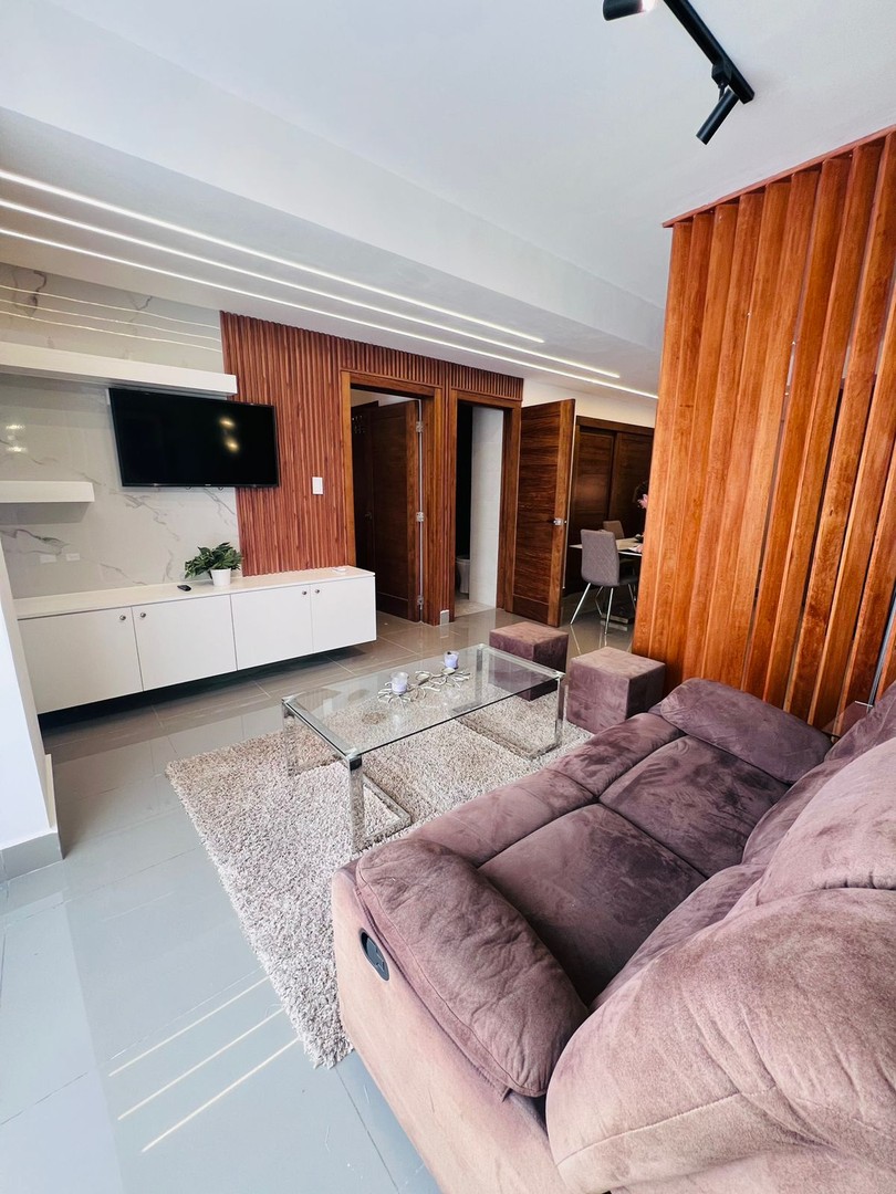 apartamentos - Alquilo apartamento en Evaristo morales. Torre Altamar VII,
 Piso 8
 US$1,100. 5