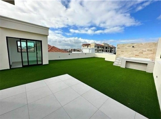 casas - Venta de casa de lujo de 3 niveles el mirador del este Santo Domingo 9