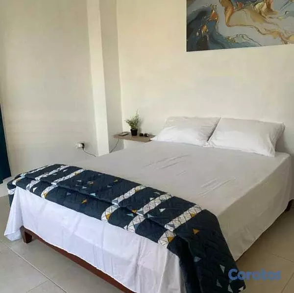 apartamentos - Edificio con 9 Apartamentos Más Local Comercial en 7