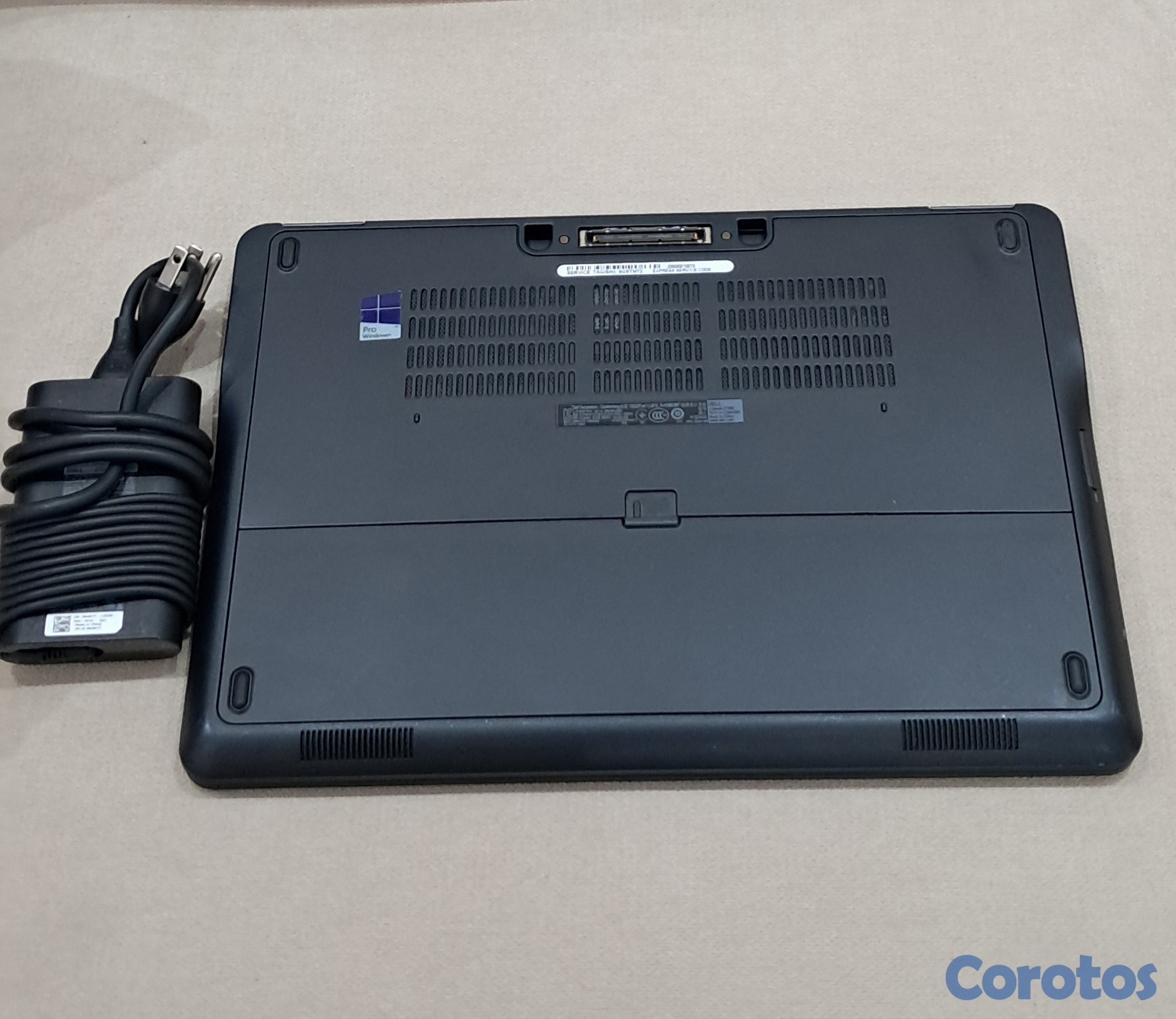 computadoras y laptops - Laptop Dell Touch 16GB 256GB SSD i5 E7450 3