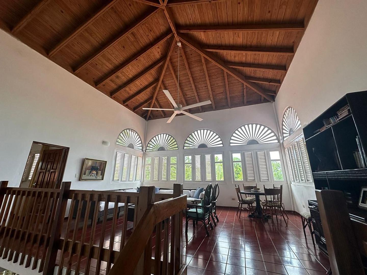 casas vacacionales y villas - Excelente Villa en Casa De Campo 
Para clientes directos  2