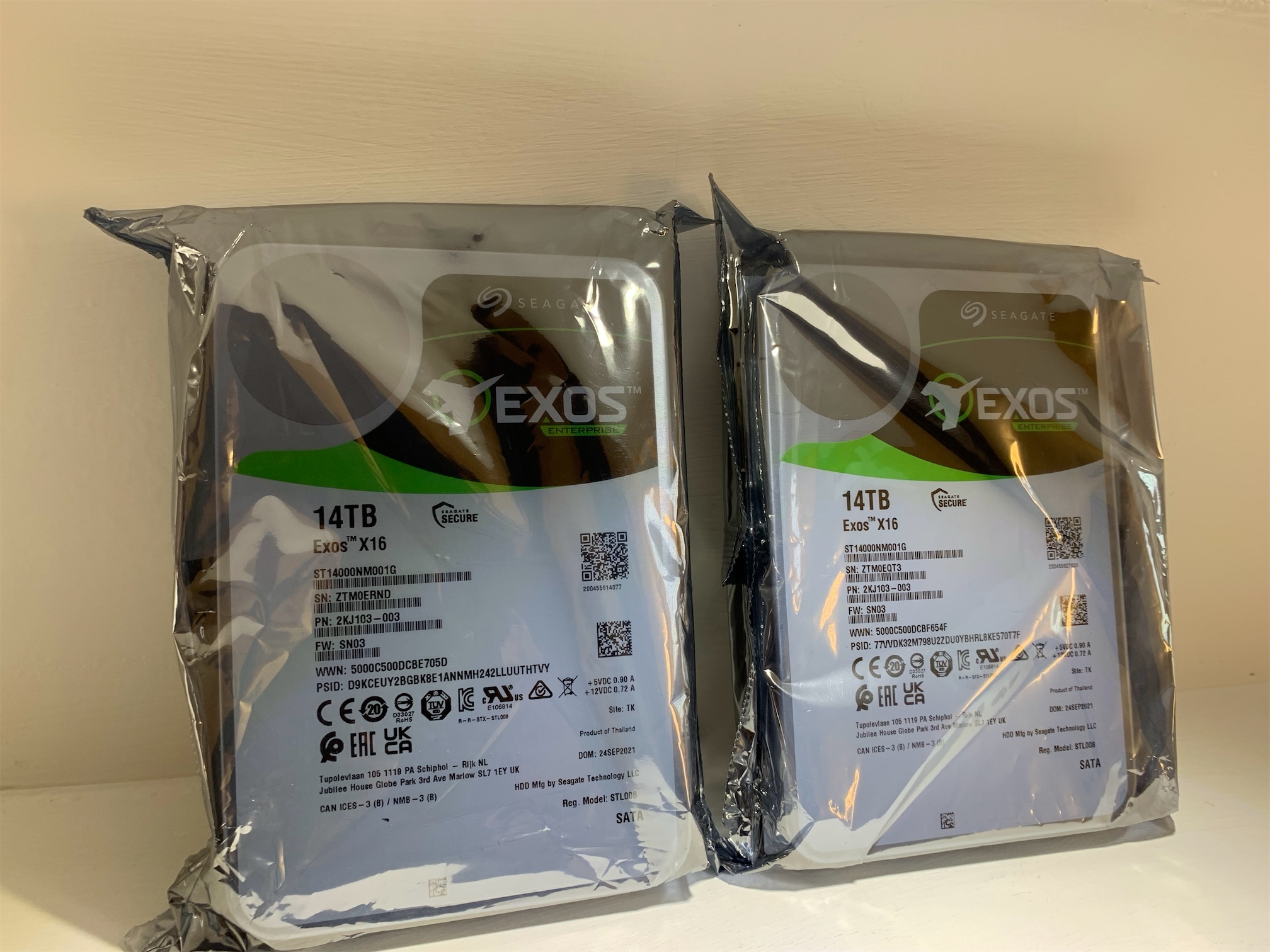 computadoras y laptops - SEGATE 14TB  3