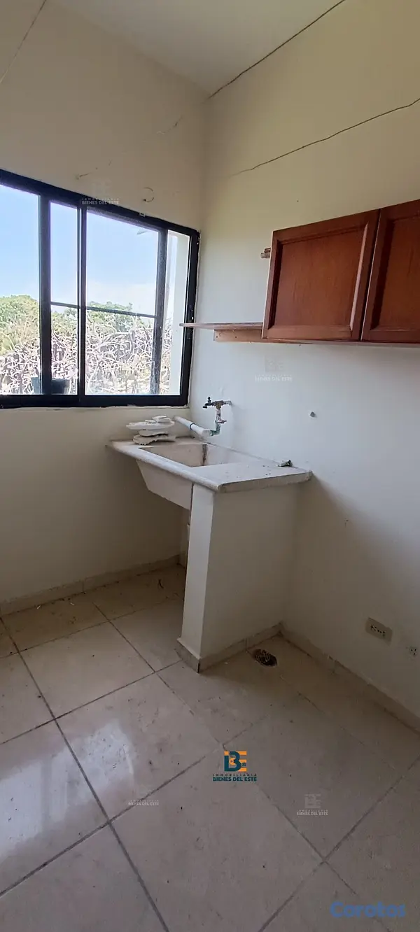 apartamentos - SE VENDE  Apartamento en LAS ROCAS, Miramar 4