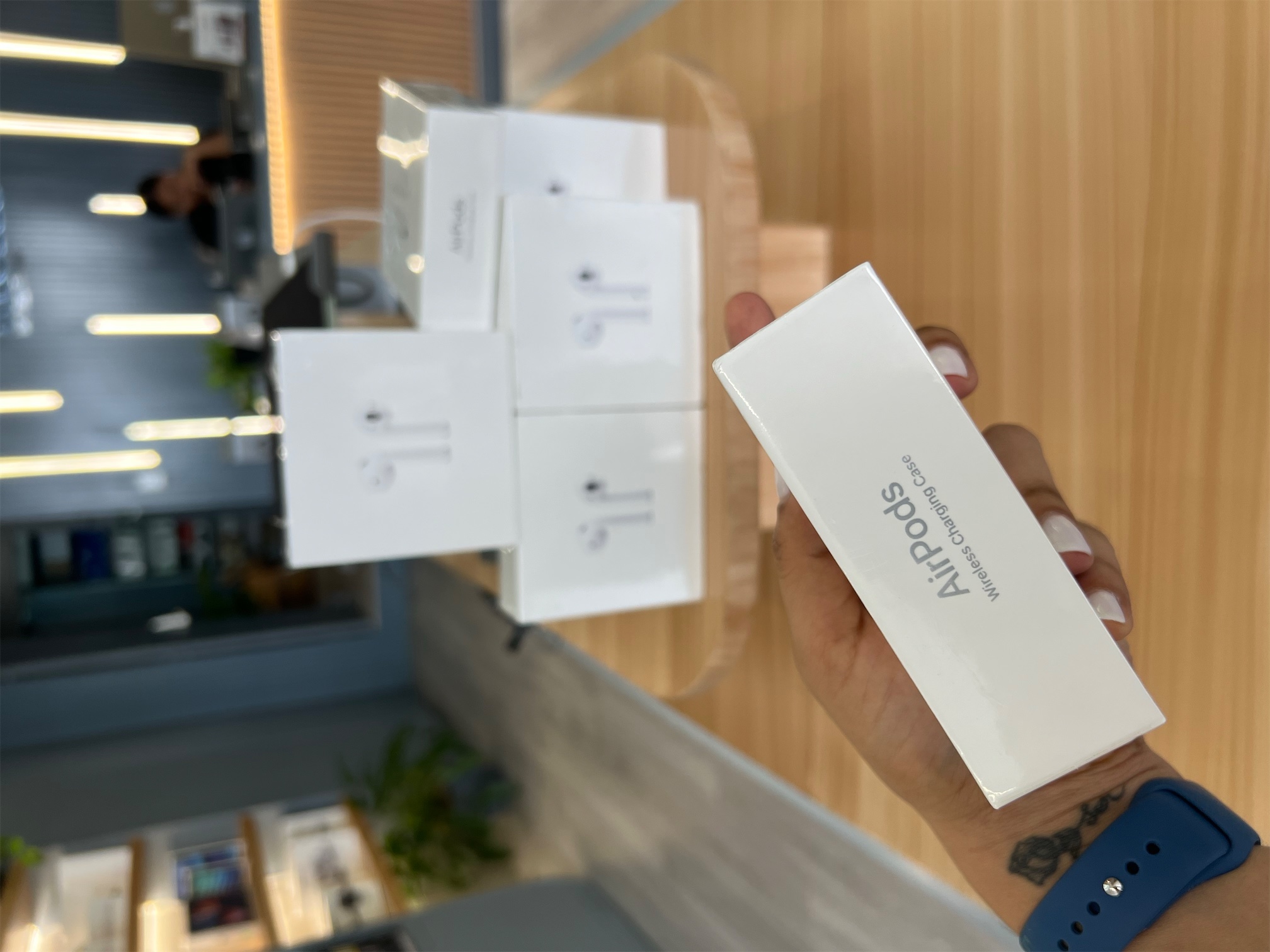 celulares y tabletas - AIRPODS 2 NUEVOS SELLADOS ORIGINALES ( TIENDA FISICA) 1