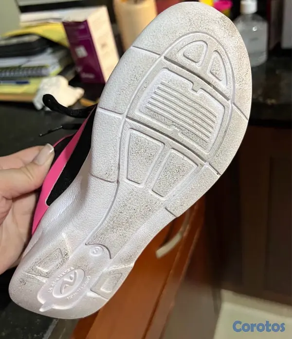 ropa y zapatos - Tenis de niña 6