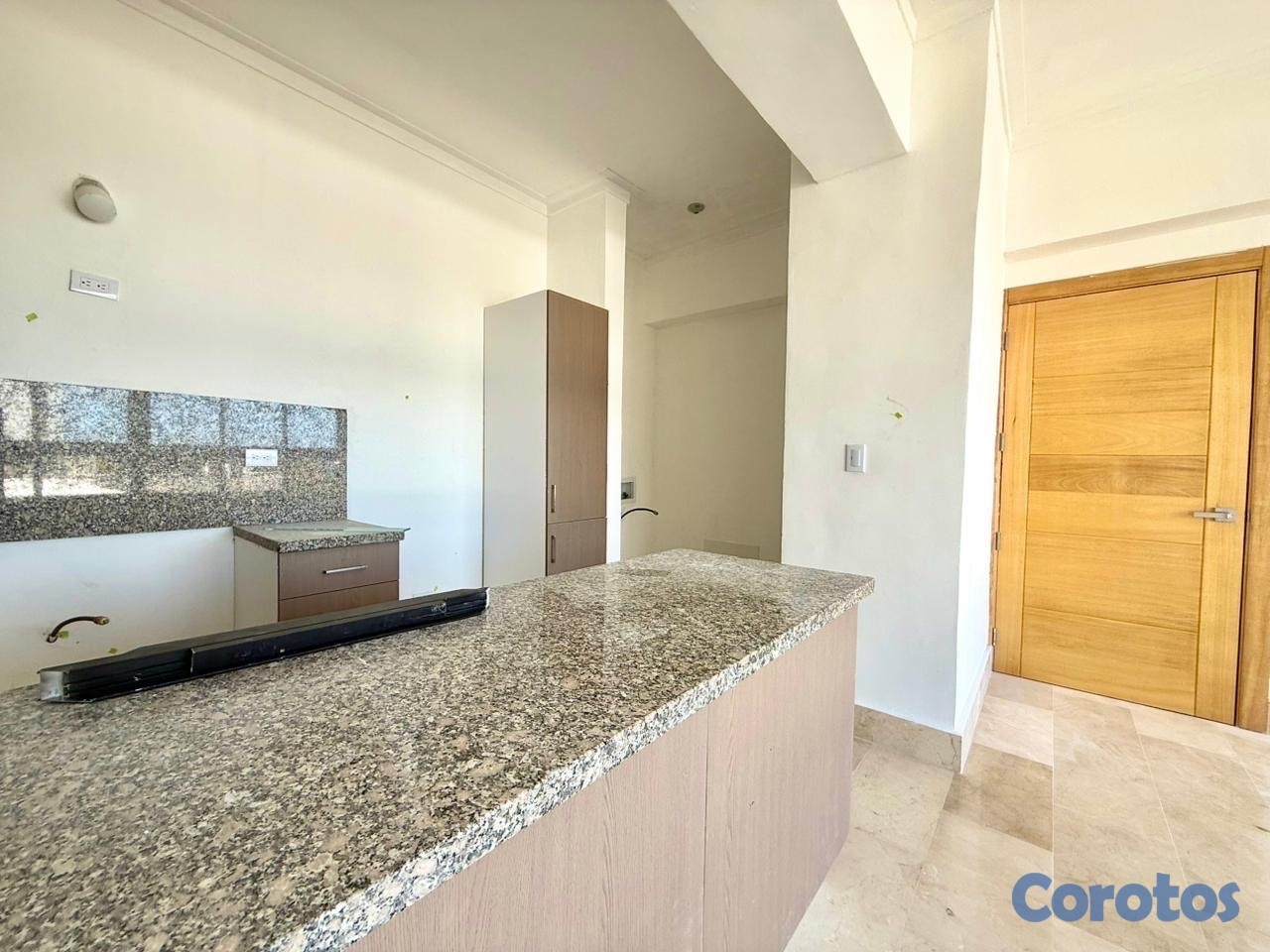 apartamentos - alquiló independencia dos habitaciones 2.5 baños dos parqueos ascensor  9