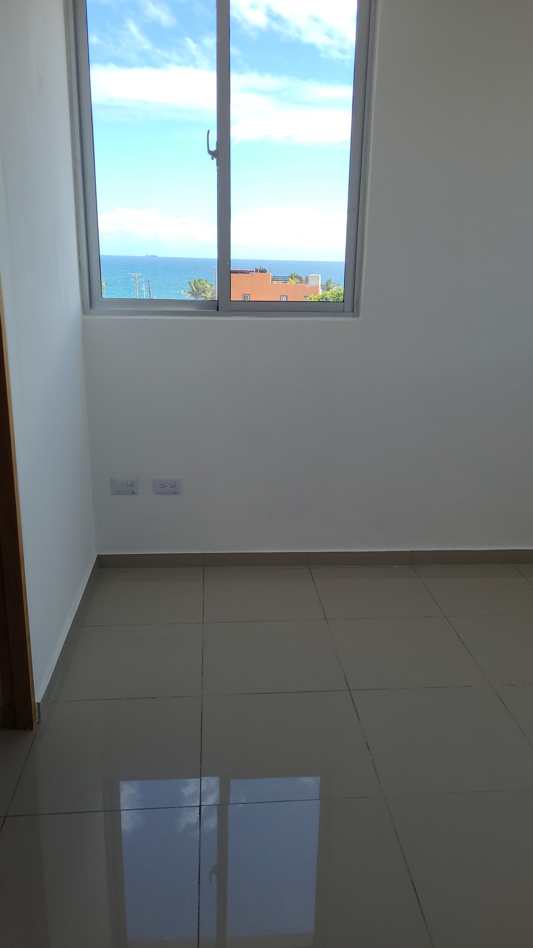 apartamentos - Alquilo Apartamento en Miramar con Vista al Mar