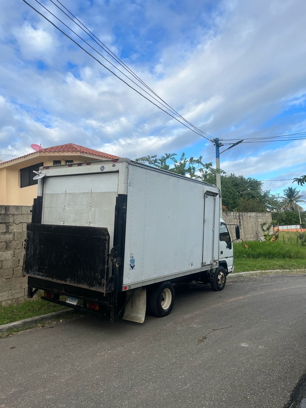 camiones y vehiculos pesados - ISUZU 2006 NPR 2