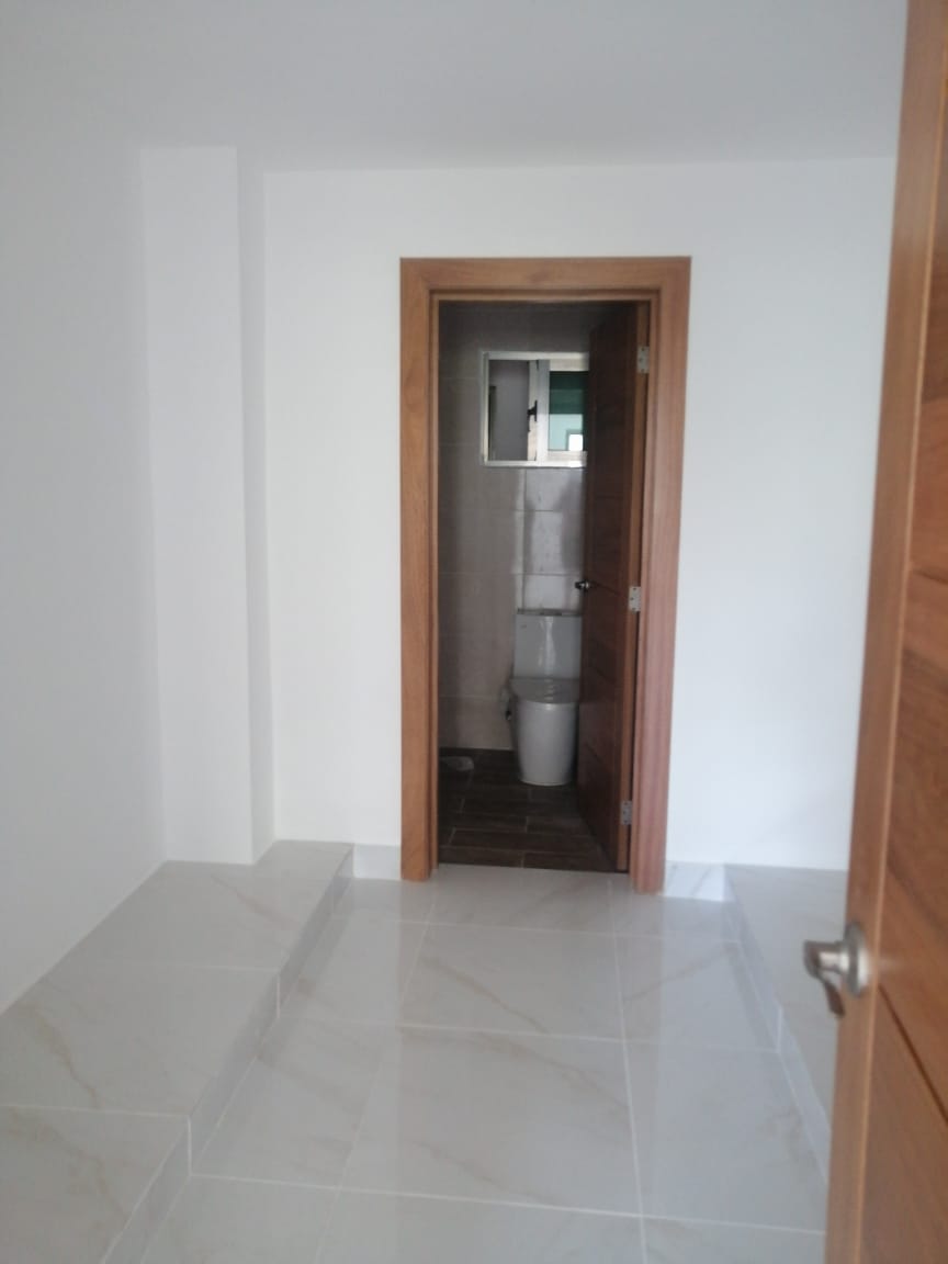 apartamentos - El apartamento de tus sueños 
2do nivel con amplia Terraza en Alma Rosa 1ra  2