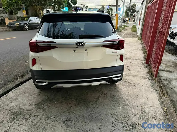 jeepetas y camionetas - kia seltos 2021 2
