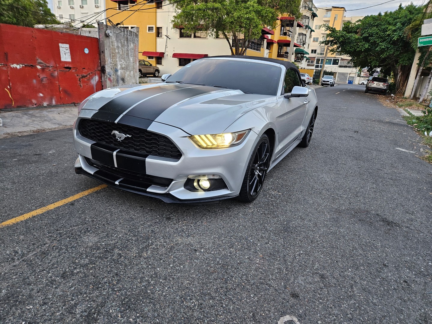 carros - Ford mustang 2015 clean carfax 