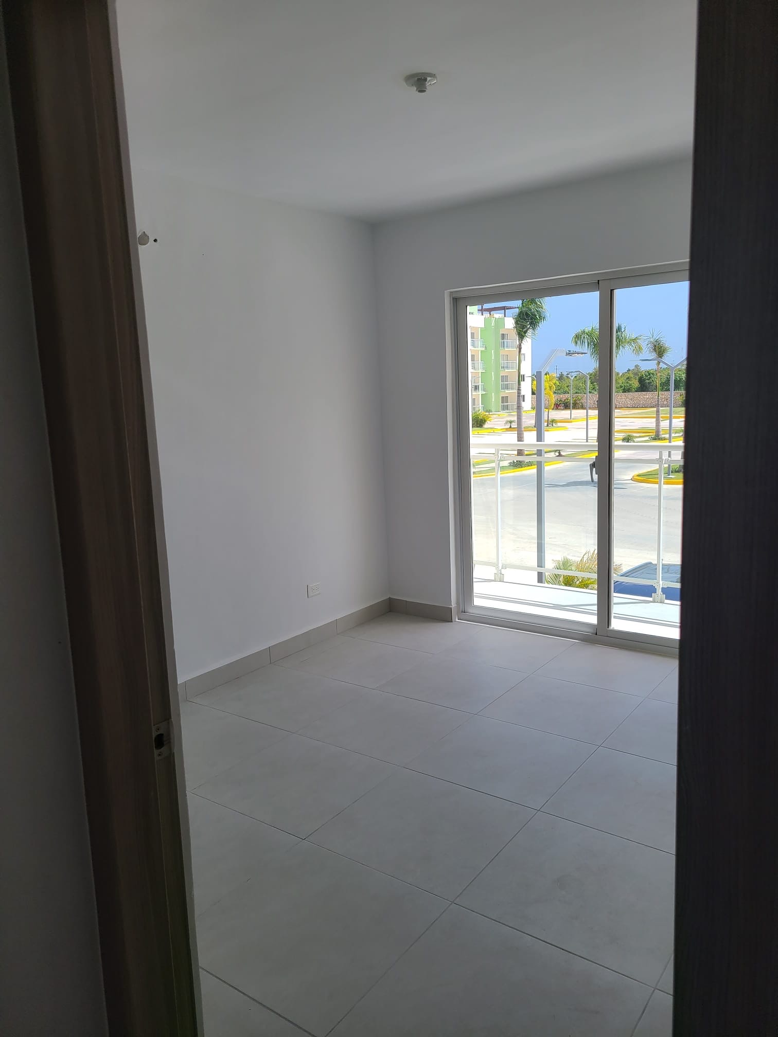 apartamentos - RESIDENCIAL CRISFER PUNTA CANA
VILLA EN ALQUILER SIN MUEBLAR  5