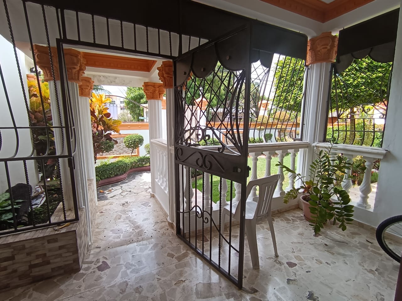 casas - Vivienda con Patio en Llanos de Gurabo 7