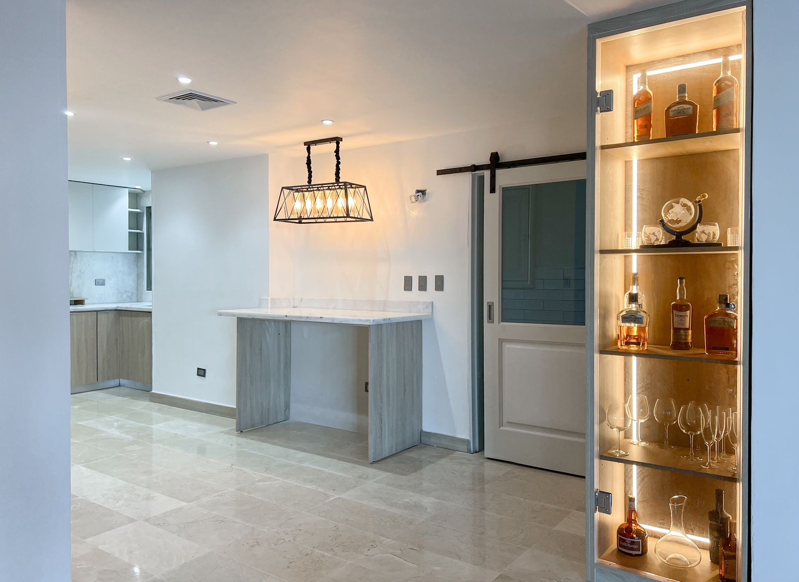 apartamentos - Malecón, Apartamento Amueblado En Alquiler! 4