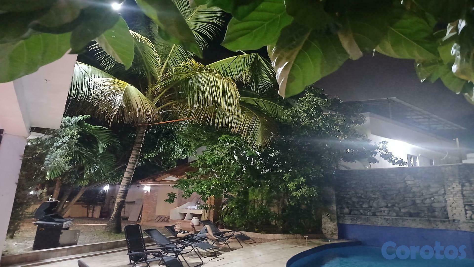 casas - Casa en Venta Santo Domingo Norte 2