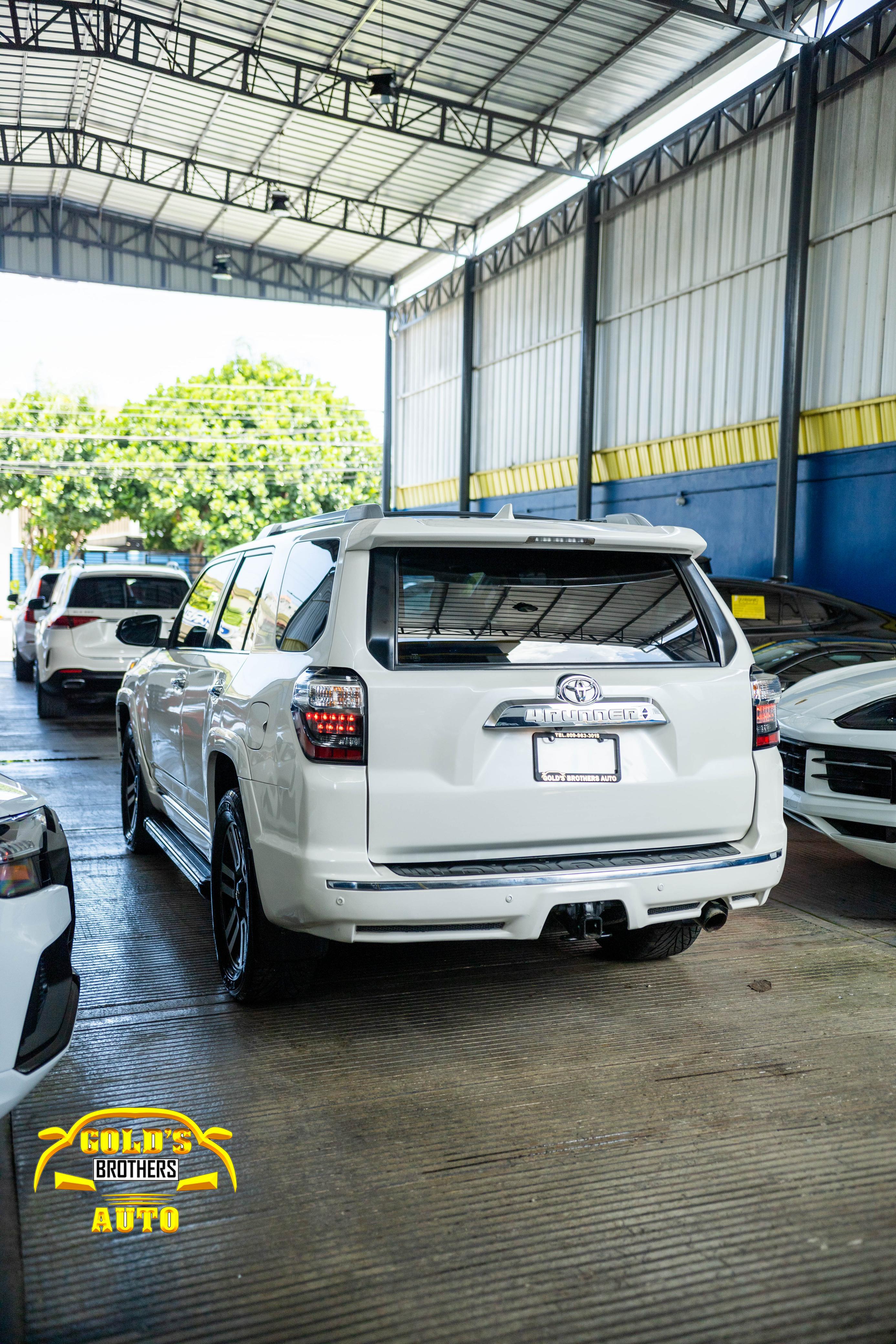 jeepetas y camionetas - Toyota 4Runner Limited 2017 Tres Filas De Asientos 3