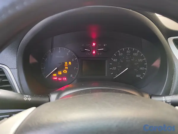 carros - Nissan Sentra 2015 5