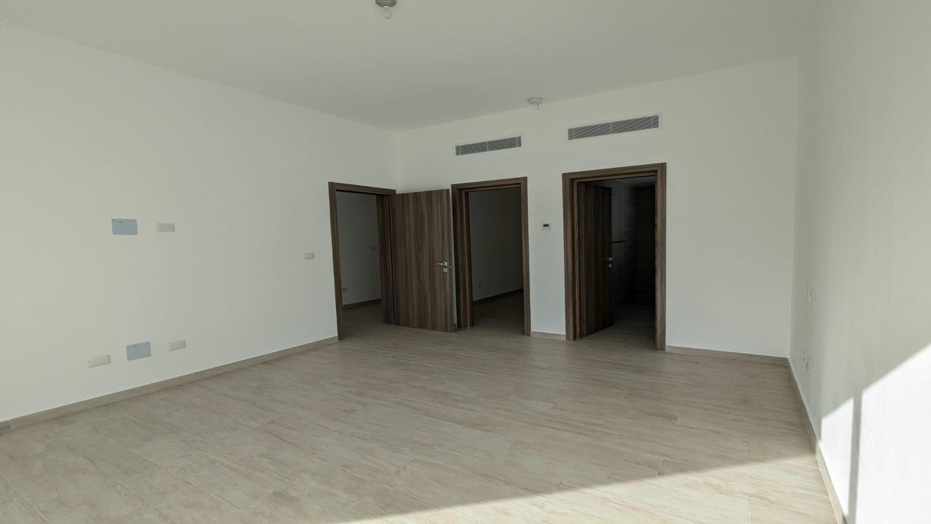 apartamentos - En venta Amplio apartamento de dos habitaciones en Cana Bay 5
