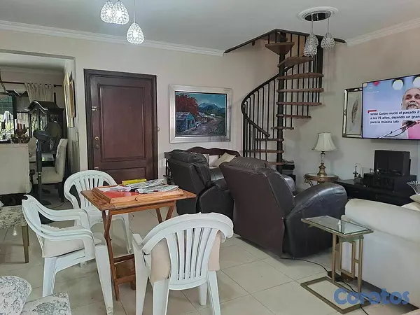 apartamentos - 🔵Apartamento  arroyo hondo viejo 2do y 3er piso co 4