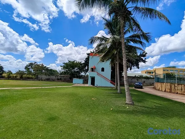 otros inmuebles - Se vende complejo deportivo 5