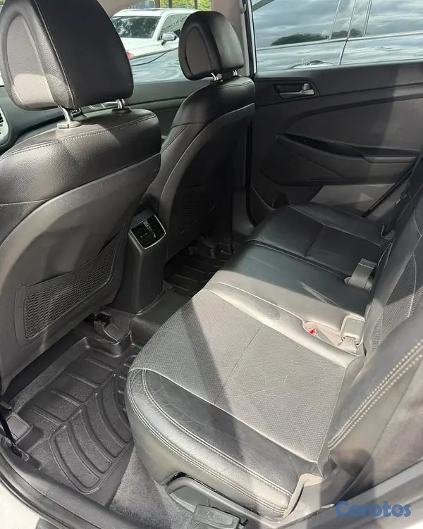 jeepetas y camionetas - HYUNDAI TUCSON 2018 8