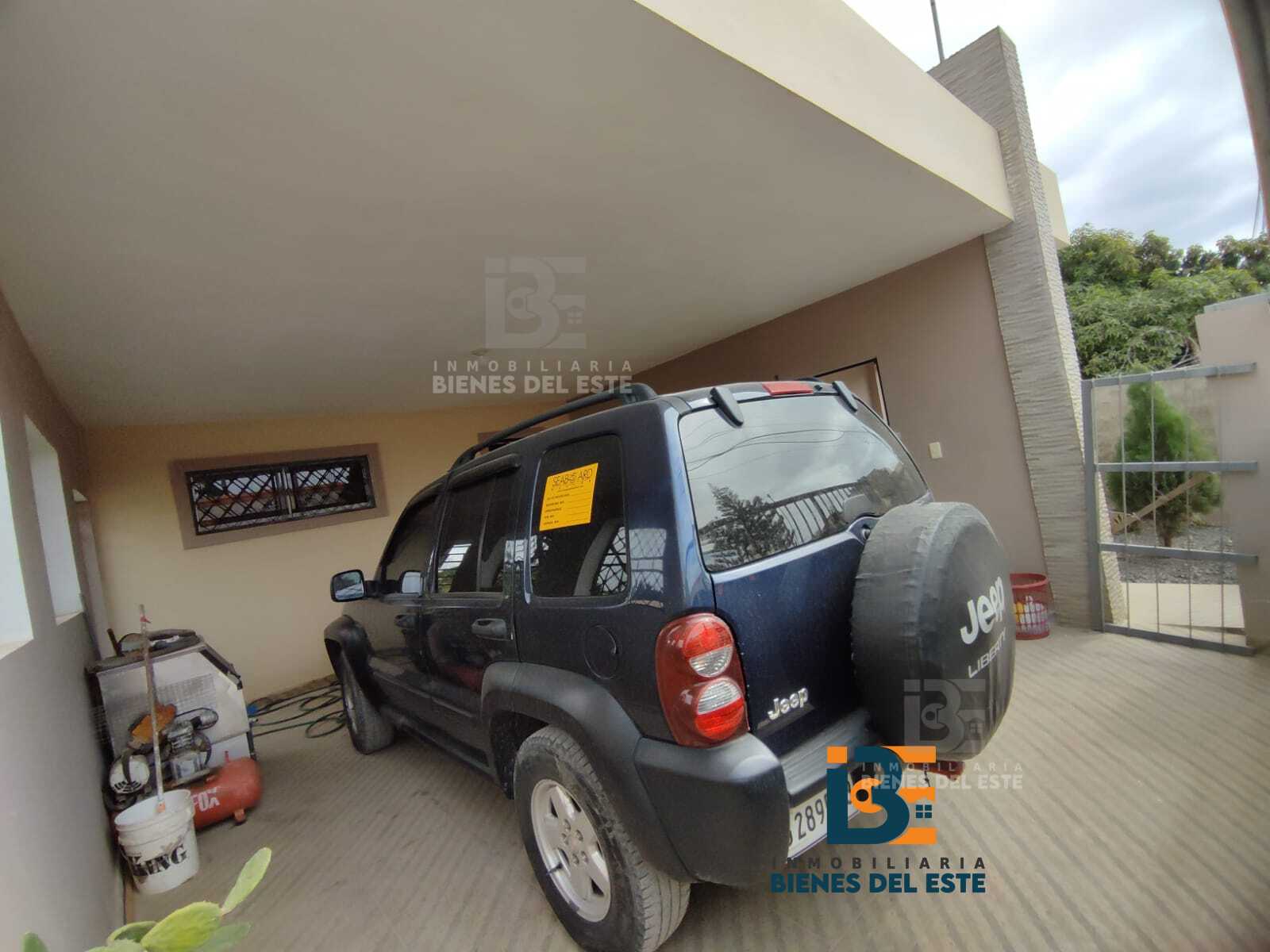 casas - Se Vende Casa de Oportunidad con Marquesina Doble. 1