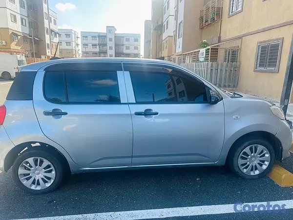 carros - Toyota Passo 2017 Exelentes condiciones 4