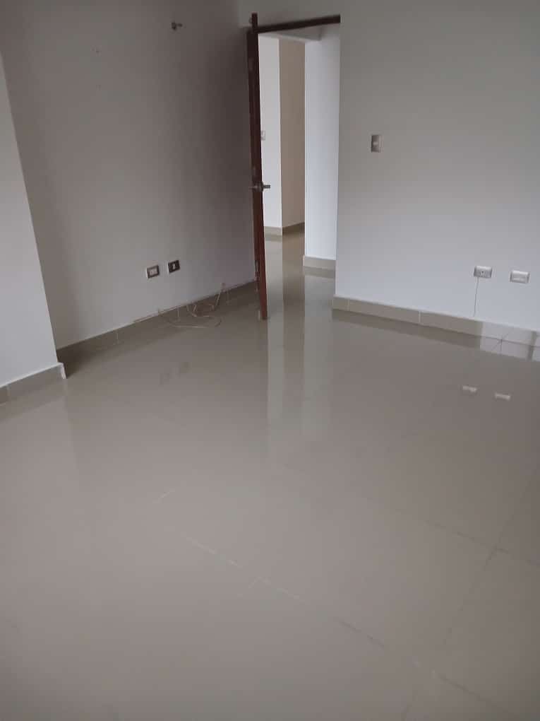 apartamentos - Vendo apartamento  en el millón  
5to piso con ascensor
 124 metros 
2 parqueos, 1
