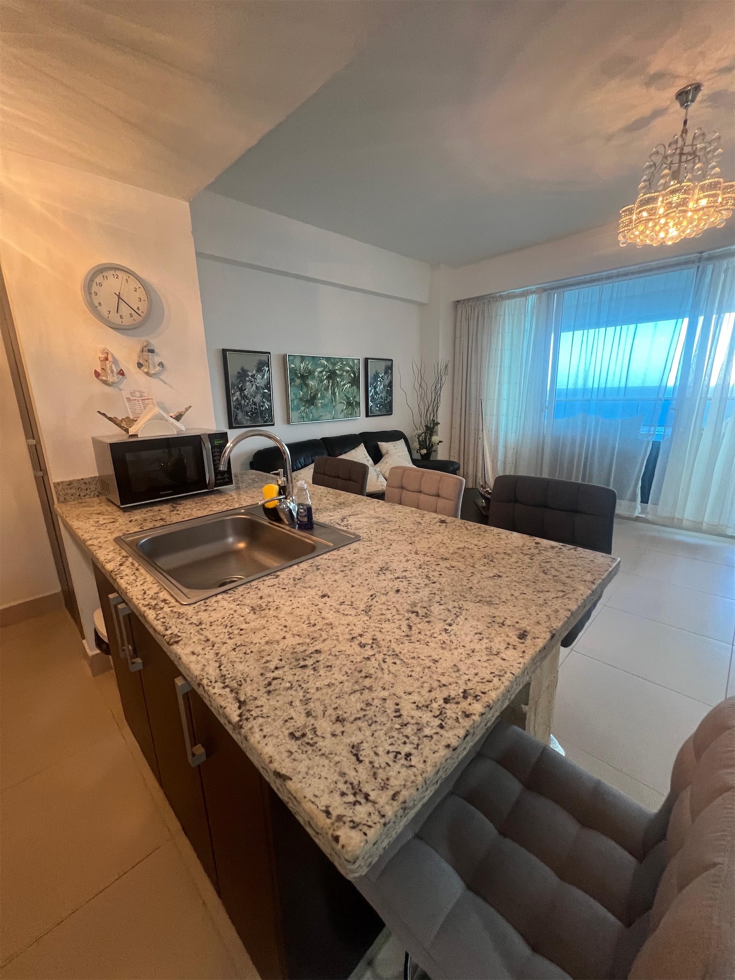 apartamentos - Venta de apartamento piso alto en Juan Dolio frente al mar zona turista  3