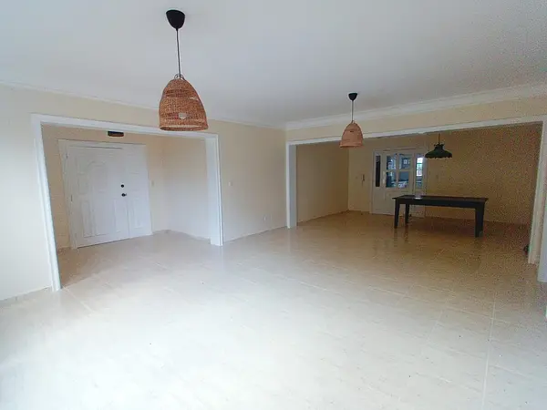 apartamentos - Se vende amplio apartamento en Evaristo Morales 7