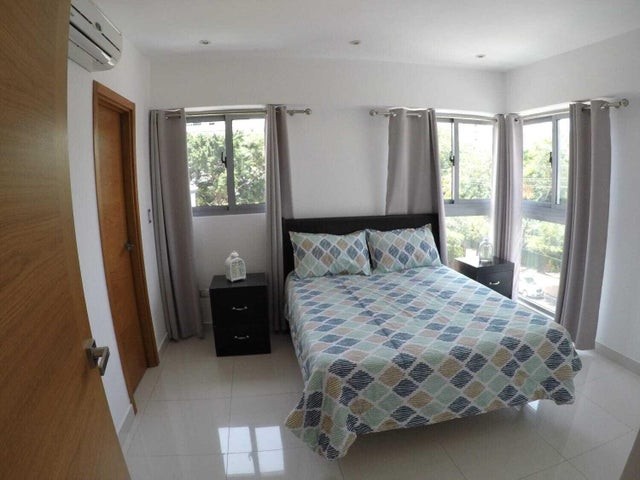 apartamentos - Alquiler de apartamento en gazcue de 1 habitacion 2