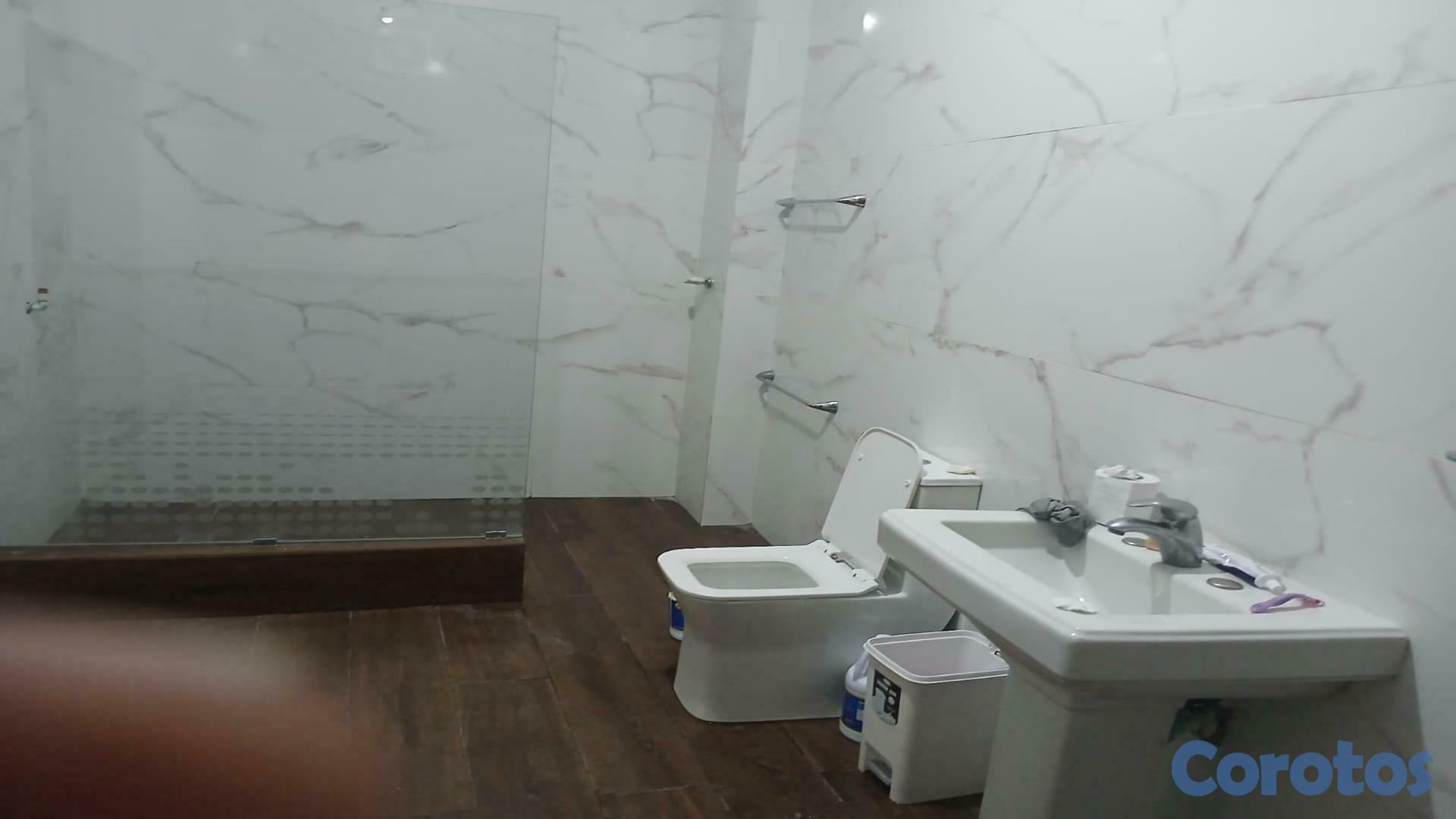 casas - Casa en Venta Santo Domingo Norte 3