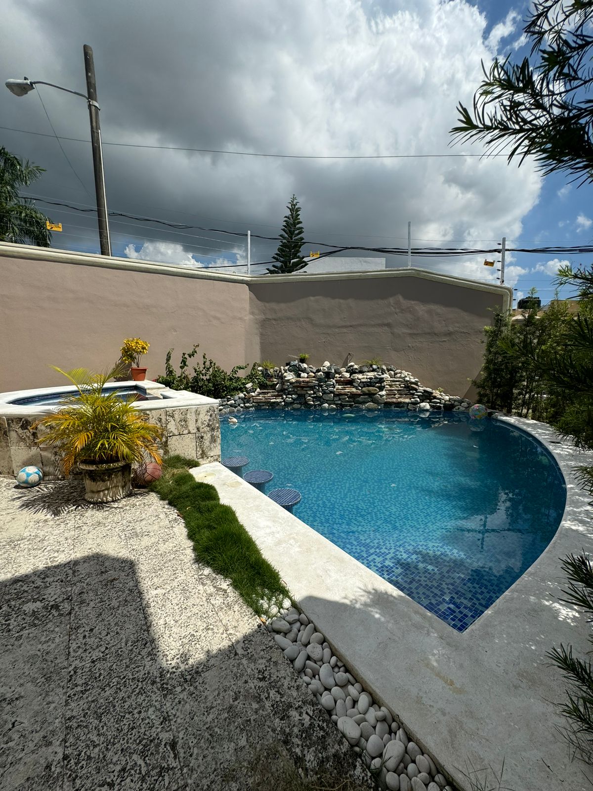 casas - Casa 2 Niveles con Piscina en Arroyo Hondo Viejo