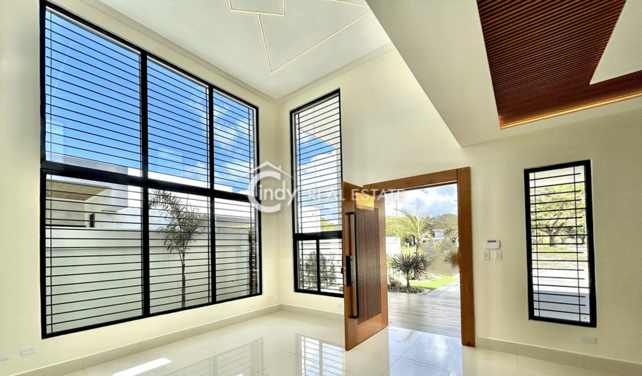 casas - Casa Nueva 190 M2 y 424 M2 de Solar, Res. Cerrado 6