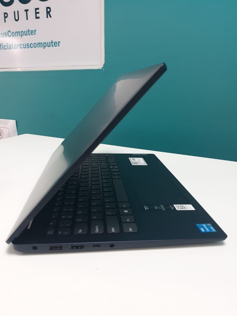 computadoras y laptops - Laptop, Lenovo IdeaPad 1 15IJL7 / 11th Gen, Intel Pentium Silver N6000/ 4GB DDR4
