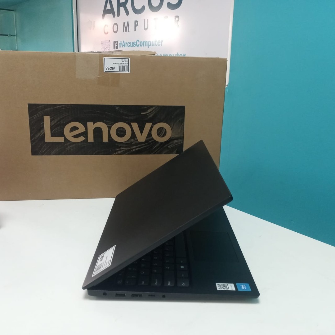 computadoras y laptops - Laptop, Lenovo V15 G2 IJL / 11th Gen, Intel Celeron N4500 / 8GB DDR4 / 128GB SSD 7