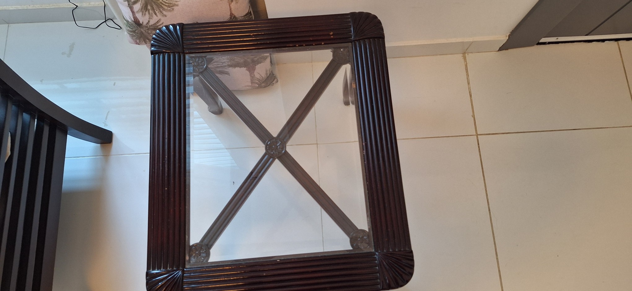muebles y colchones - Mesa de Caoba en excelentes condiciones 2