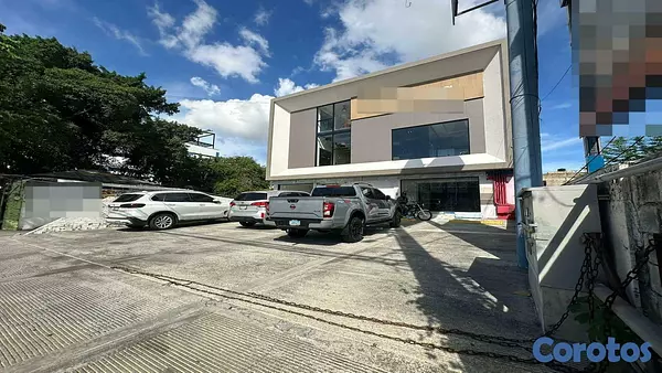 oficinas y locales comerciales - Local Oficina en Primer Piso en el DISTRITO NACIONAL 1