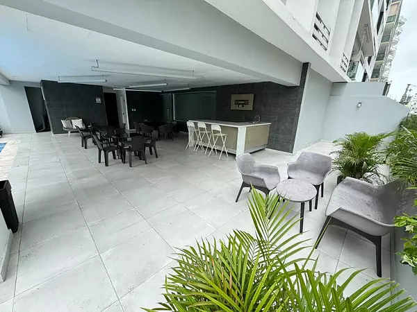 apartamentos - Apartamento en Venta Amueblado
EVARISTO MORALES
USD 190,000.00
 8