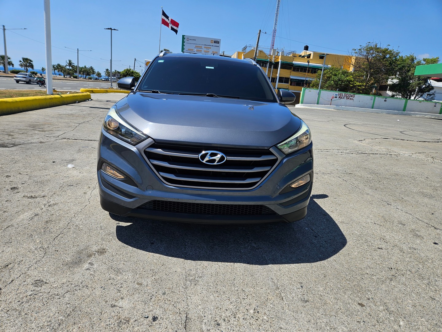 jeepetas y camionetas - Hyundai Tucson clean carfax  4