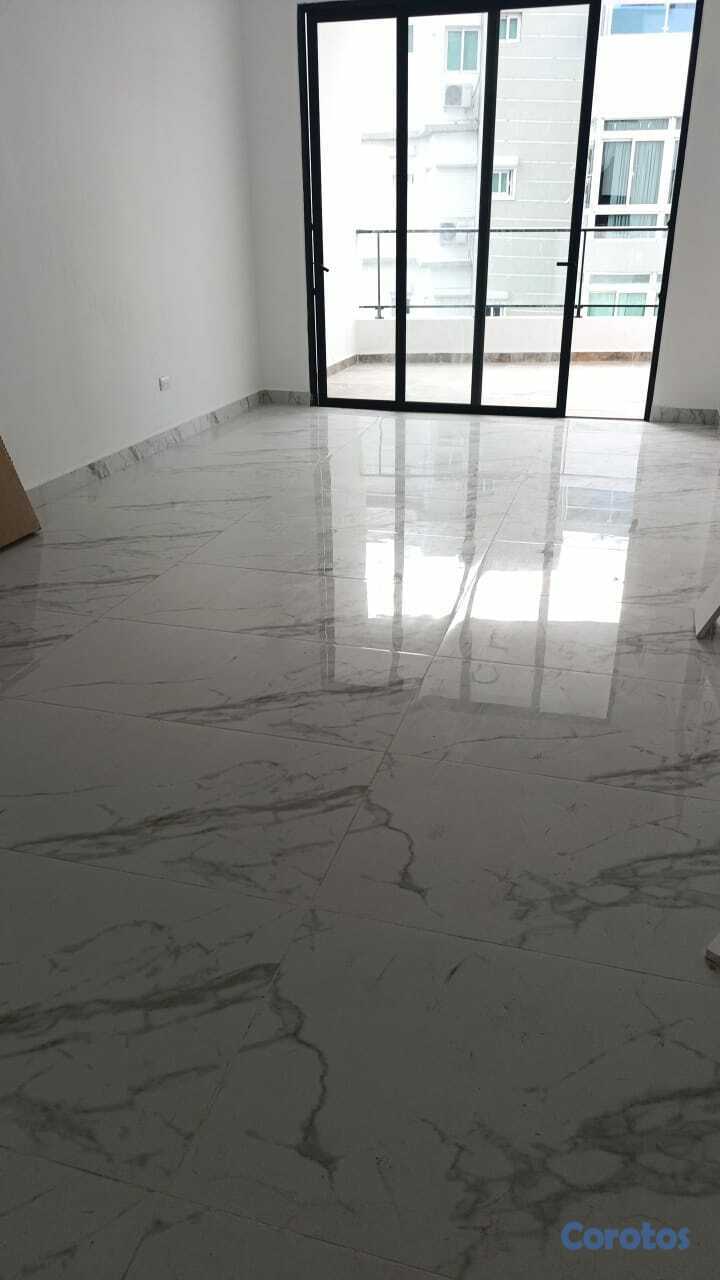 apartamentos - Cacicazgos Lujoso apartamento con acabados de 1ra 2