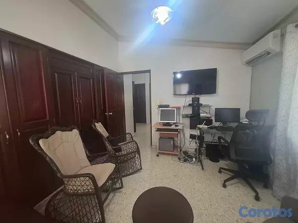 casas - Casa Venta Entre Cayetano Germosén e Independencia 6
