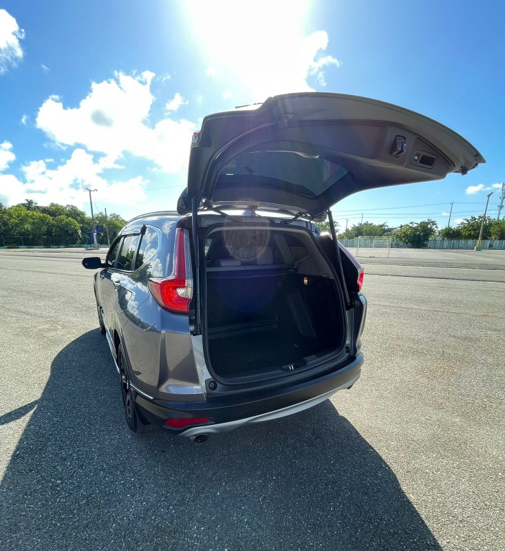 jeepetas y camionetas - Honda crv touring 2018 4