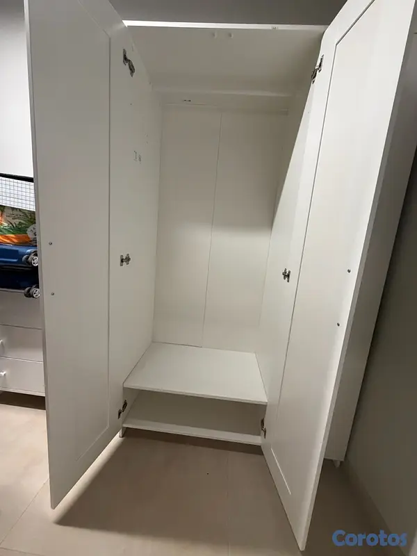 muebles y colchones - Closet BRIMNES tres puerta  3