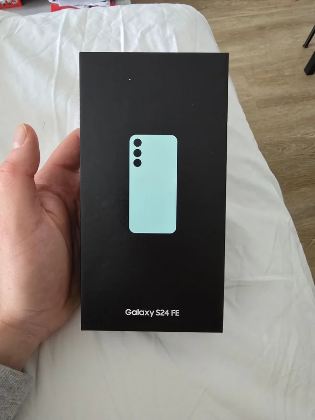celulares y tabletas - 👉 Samsung S24 FE  - Nuevo de 256GB